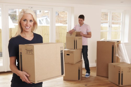How storage works for house moves and business needs in Surrey