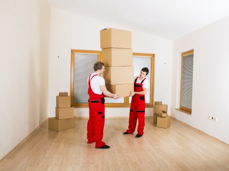 Flexible Surrey man and van transport for furniture and boxes